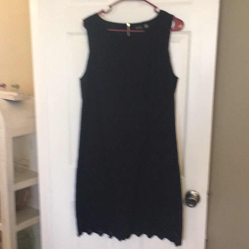 S.I.L.K. Black cotton sleeveless ladies dress in size L